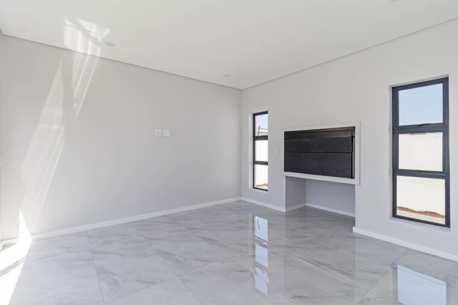 4 Bedroom Property for Sale in Sandown Western Cape